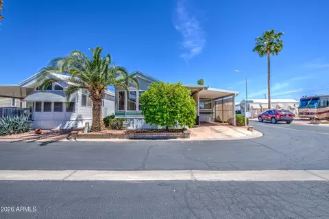 111 S Greenfield Rd #326, Mesa, AZ 85206