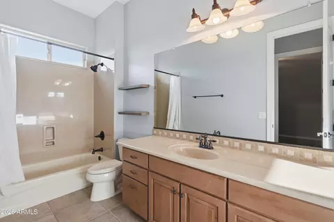Bath - 2004 E Canyon Pl, Chandler, AZ 85249 photo 5 of 7