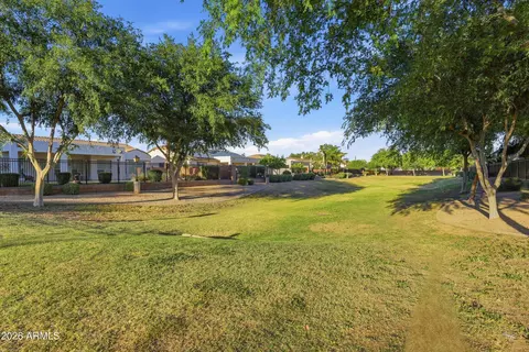 Exterior - 2004 E Canyon Pl, Chandler, AZ 85249 photo 8 of 9