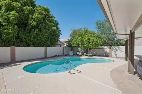 Exterior - 3419 E Rosemonte Dr, Phoenix, AZ 85050 photo 5 of 7
