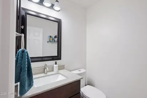Bath - 3419 E Rosemonte Dr, Phoenix, AZ 85050 photo 1 of 4