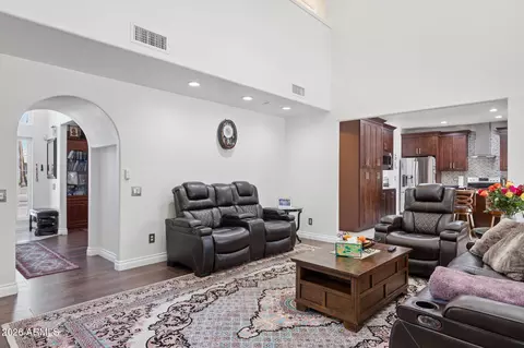 Living - 3419 E Rosemonte Dr, Phoenix, AZ 85050 photo 2 of 3