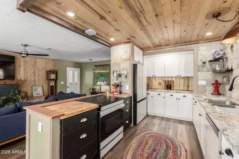 8256 E Dutchman Dr, Mesa, AZ 85208 photo 6