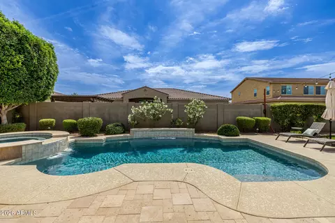 Exterior - 3691 E Alfalfa Dr, Gilbert, AZ 85298 photo 4 of 15