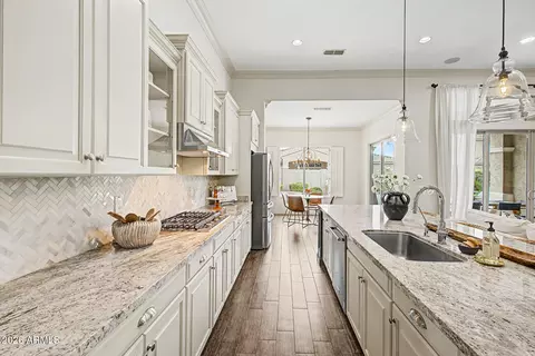 Kitchen - 3691 E Alfalfa Dr, Gilbert, AZ 85298 photo 7 of 7