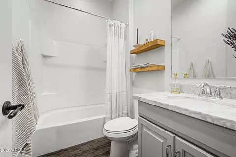 Bath - 3691 E Alfalfa Dr, Gilbert, AZ 85298 photo 5 of 5