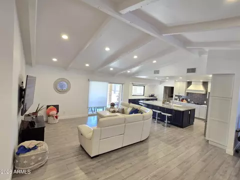 9821 E Becker Ln, Scottsdale, AZ 85260