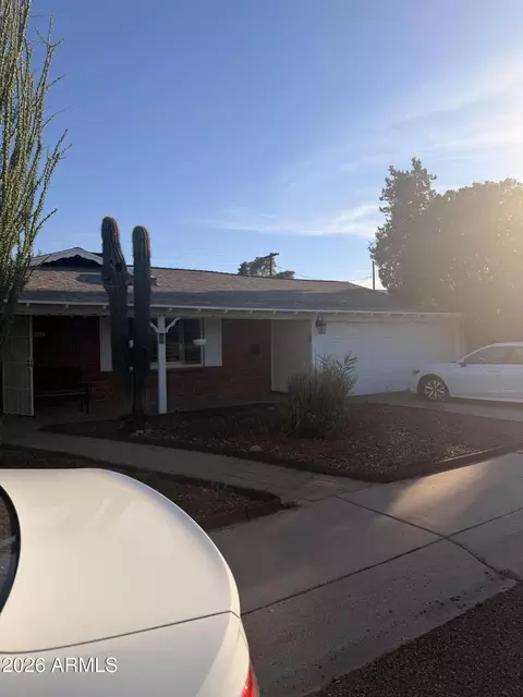 8407 E Rancho Vista Dr, Scottsdale, AZ 85251