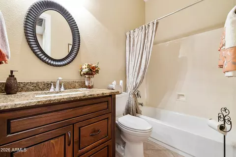 Bath - 4735 E Sourwood Dr, Gilbert, AZ 85298 photo 7 of 8