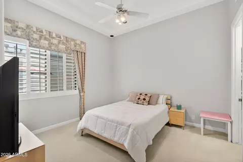 Bedroom - 1318 E Treasure Cove Dr, Gilbert, AZ 85234 photo 3 of 10