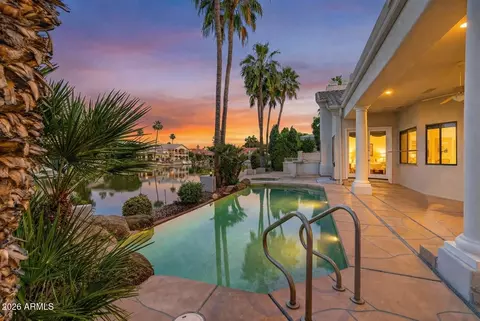 Exterior - 1318 E Treasure Cove Dr, Gilbert, AZ 85234 photo 1 of 5