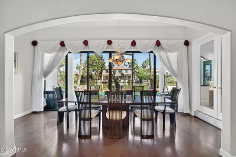 Dining - 1318 E Treasure Cove Dr, Gilbert, AZ 85234 photo 2 of 4