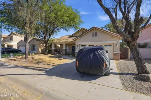 7037 W Sophie Ln, Laveen, AZ 85339