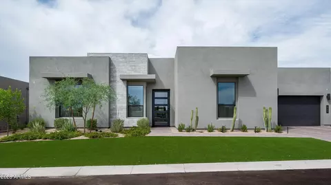 5724 E Moura Dr, Cave Creek, AZ 85331