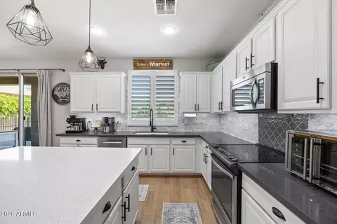 6876 W Wethersfield Rd, Peoria, AZ 85381