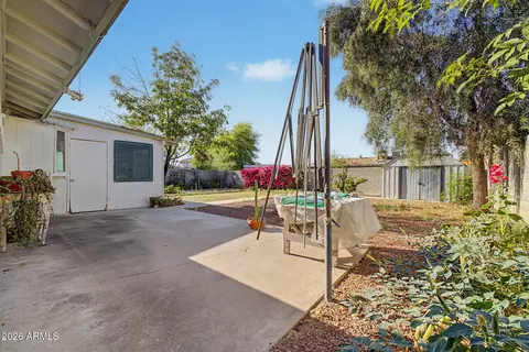 Exterior - 8930 W Montecito Ave, Phoenix, AZ 85037 photo 3 of 8