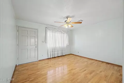 Living - 8930 W Montecito Ave, Phoenix, AZ 85037 photo 1 of 2
