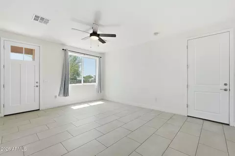 Living - 11546 E 4th Ave, Apache Junction, AZ 85120 photo 1 of 3