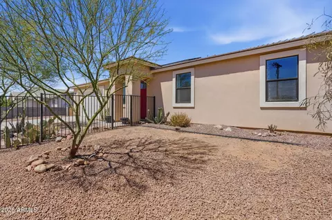 Exterior - 11546 E 4th Ave, Apache Junction, AZ 85120 photo 3 of 14