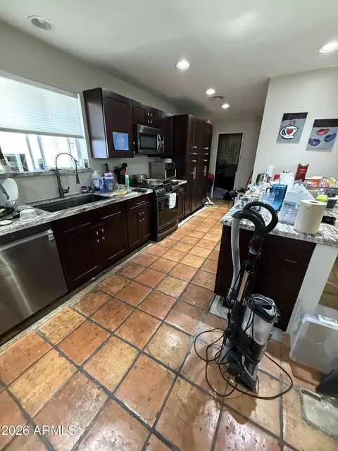 3730 W Mescal St, Phoenix, AZ 85029