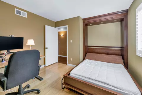 Bedroom - 2501 E Yucca St, Phoenix, AZ 85028 photo 5 of 5