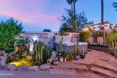 Exterior - 2501 E Yucca St, Phoenix, AZ 85028 photo 12 of 12