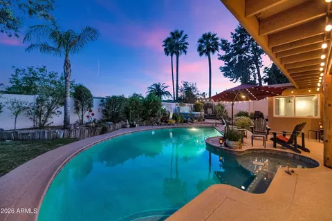 Exterior - 2501 E Yucca St, Phoenix, AZ 85028 photo 9 of 12
