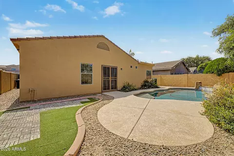 Exterior - 3456 E Vernon St, Gilbert, AZ 85298 photo 6 of 9