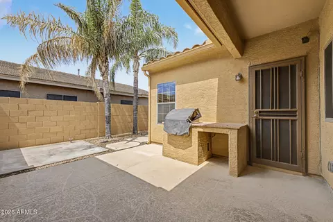 Exterior - 3456 E Vernon St, Gilbert, AZ 85298 photo 3 of 9