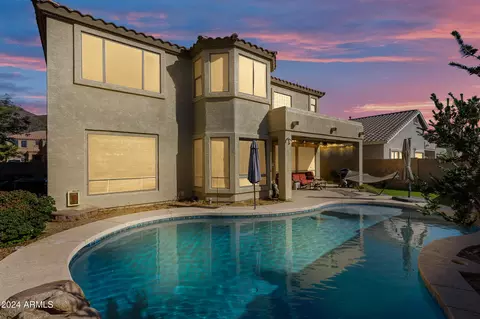 2801 W Silver Fox Way, Phoenix, AZ 85045