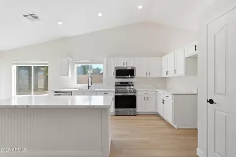 Kitchen - 3596 E Thornton Ave, Gilbert, AZ 85297 photo 1 of 4