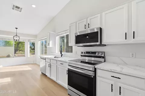 Kitchen - 3596 E Thornton Ave, Gilbert, AZ 85297 photo 4 of 4