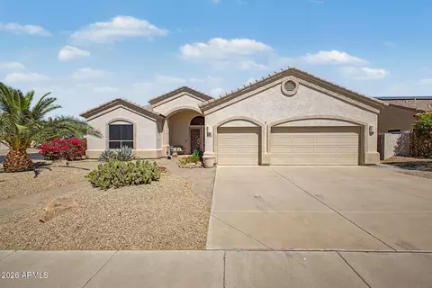 17607 W Eagle Dr, Goodyear, AZ 85338