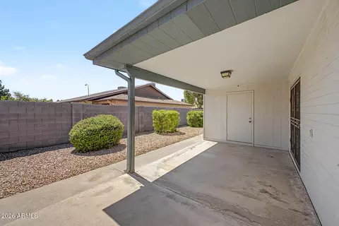 Exterior - 4329 E Capri Ave #222, Mesa, AZ 85206 photo 4 of 7