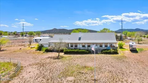 1685 W Summer Trl, Paulden, AZ 86334