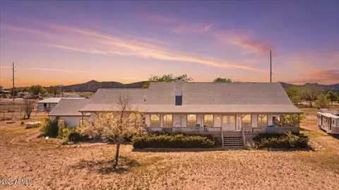 1685 W Summer Trl, Paulden, AZ 86334