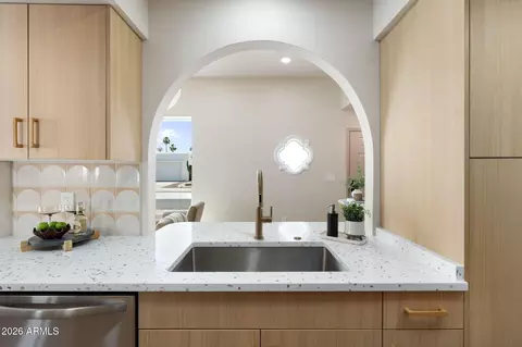 Kitchen - 1102 E Michigan Ave, Phoenix, AZ 85022 photo 4 of 8