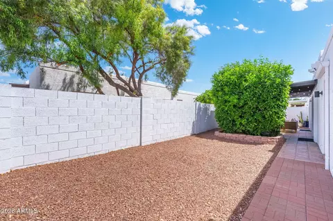 Exterior - 1102 E Michigan Ave, Phoenix, AZ 85022 photo 5 of 5