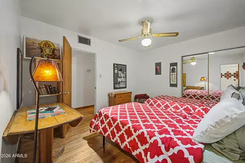 Bedroom - 1132 E Flynn Ln, Phoenix, AZ 85014 photo 5 of 7