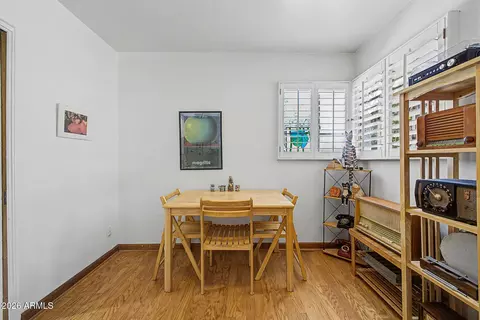 Dining - 1132 E Flynn Ln, Phoenix, AZ 85014 photo 1 of 1