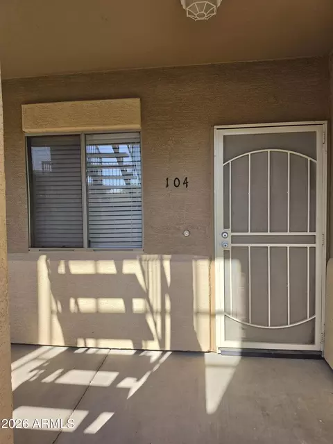 537 S Delaware Dr #104, Apache Junction, AZ 85120