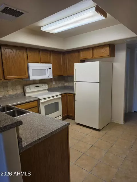 Kitchen - 537 S Delaware Dr #104, Apache Junction, AZ 85120 photo 2 of 3