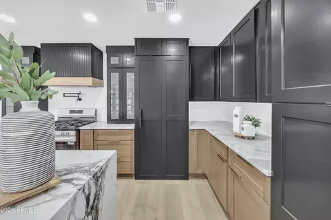 Kitchen - 3936 E Oak St, Phoenix, AZ 85008 photo 5 of 5