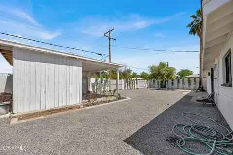Exterior - 3936 E Oak St, Phoenix, AZ 85008 photo 3 of 4