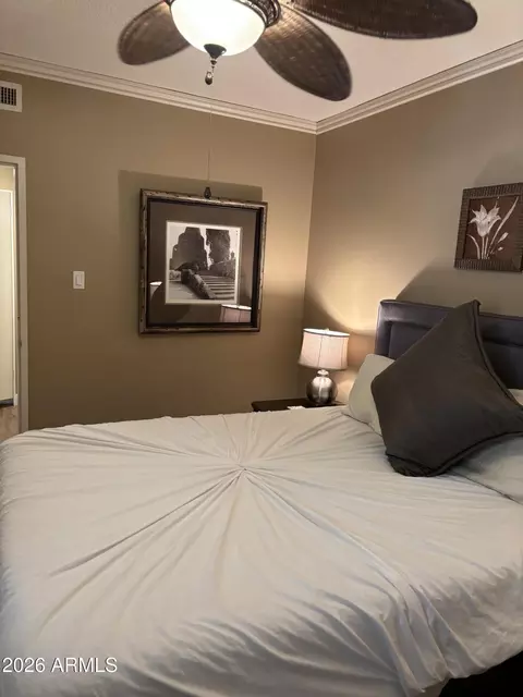 6125 E Indian School Rd #194, Scottsdale, AZ 85251