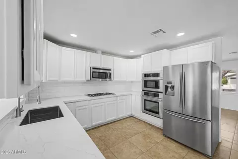 Kitchen - 2601 E Dahlia Dr, Phoenix, AZ 85032 photo 1 of 2