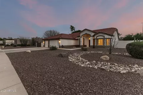 Exterior - 949 E Knoll St, Mesa, AZ 85203 photo 4 of 5
