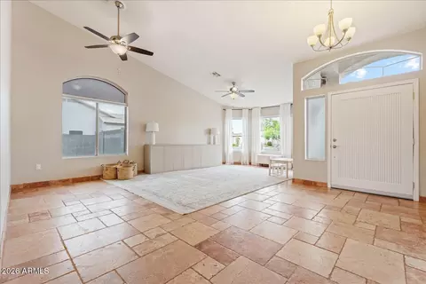 Living - 949 E Knoll St, Mesa, AZ 85203 photo 3 of 3