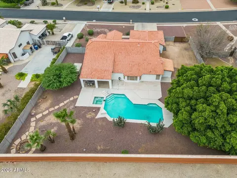 View/Area - 949 E Knoll St, Mesa, AZ 85203 photo 5 of 9