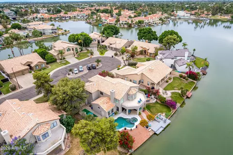 1826 E Lakecrest Dr, Gilbert, AZ 85234